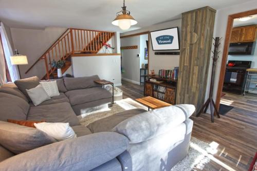 Létesítmények, Dream Stratton Forest Cabin with Hot Tub and Fast WiFi in Stratton