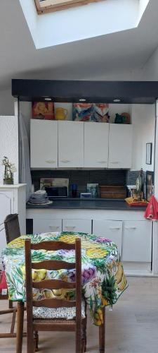 Maison vieilles pierres proche plages in Fabregues