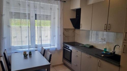 Apartma Danica, Kobarid