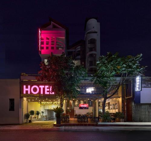 Widok z zewnątrz, Venus Secret Hotel in Binh Tan