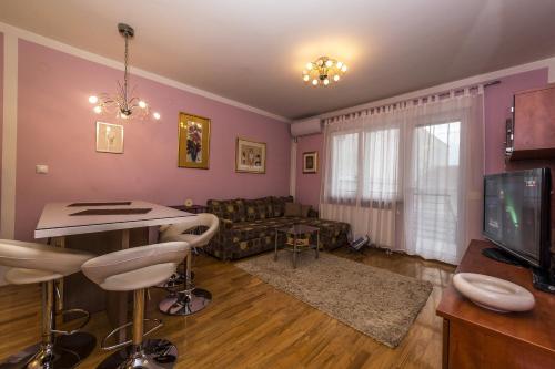  Apartment Gubec in Osijek