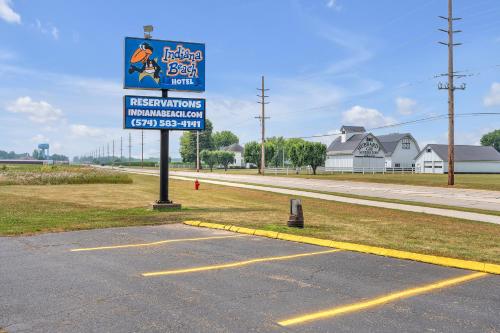 Indiana Beach Hotel - image 12