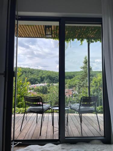 ทัศนียภาพ, Ubytování uprostřed zeleně (Ubytovani uprostred zelene) in โคฮูโตวิเซ