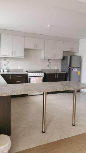 Comfortable 3 bedroom house near the airport Quito and Portal in การ์เรตัส