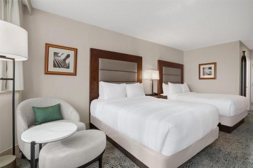 Hilton Arlington National Landing - image 11