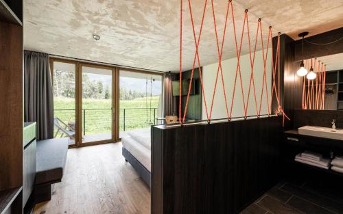 Hotel Wochtla Buam Aktivhotel am Kronplatz mit Sauna 2