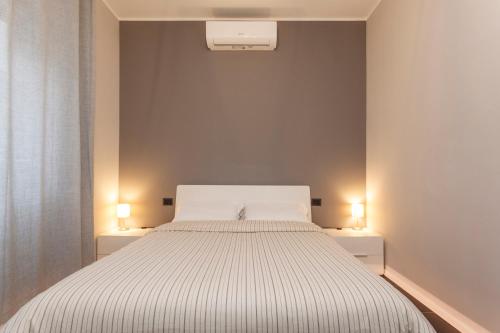2 Bedrooms apartment Bergamo City Centre, Bergamo (fotografie 9)
