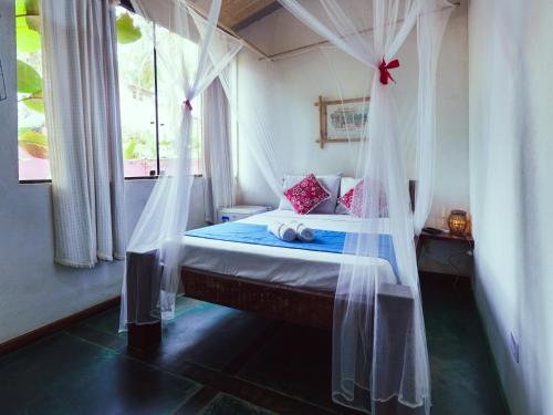 Economy Double Room room in VELINN Pousada Bali Itamambuca