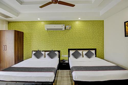 Classic Triple Room image 7