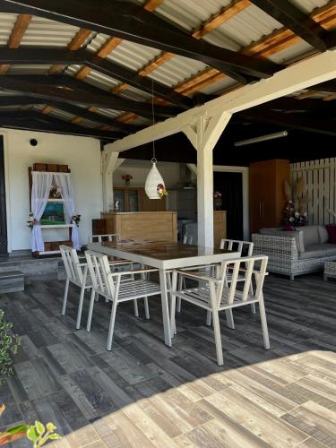 Apartments Tratincica in دريزنيك جراد
