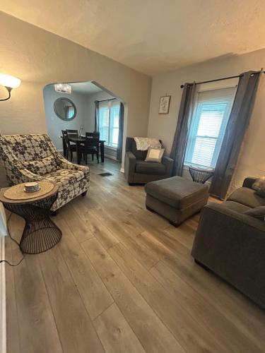 Niagara Falls (NY) Gorge Side Getaway 3 Bedrooms 3-Star Single Room view