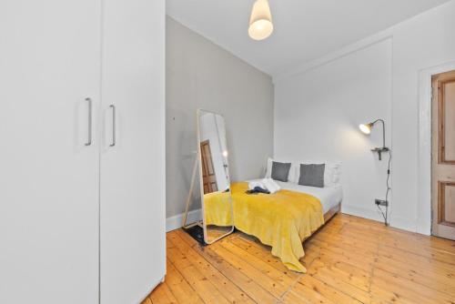 Thorntree 2 Bedroom Apartment with Sofa Bed - Edinburgh, Edinburgh (photo 6)