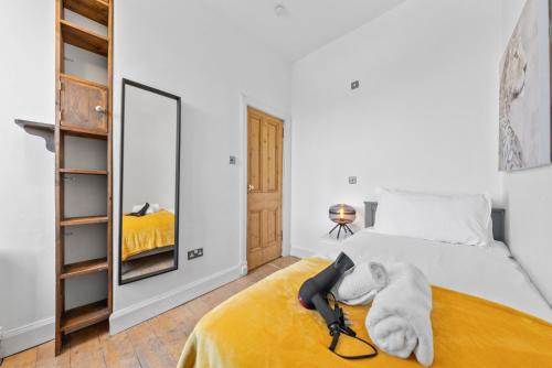 Thorntree 2 Bedroom Apartment with Sofa Bed - Edinburgh, Edinburgh (photo 10)