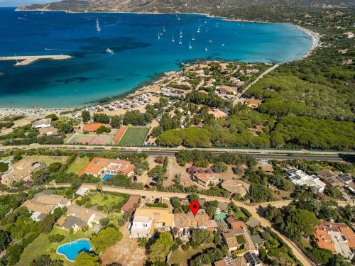 Villa Cristina bella villa vista mare e porto turistico Loc Notteri Villasimiuss