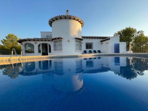 Exterior view, Casa Dali Spacious Hilltop Villa with Sea Views near Denia medium term stay in Monte Pego