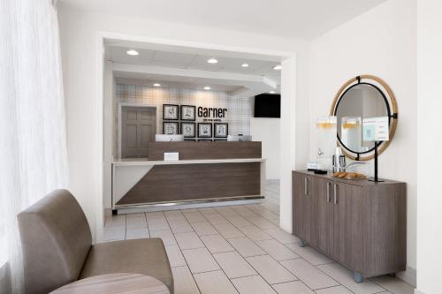 Garner Hotel Virginia Beach North by IHG - image 5