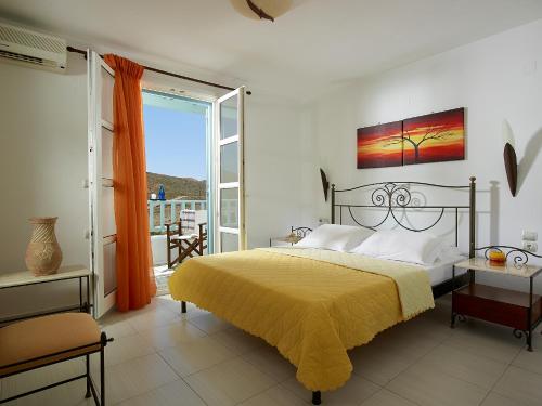 Asterias Boutique Hotel