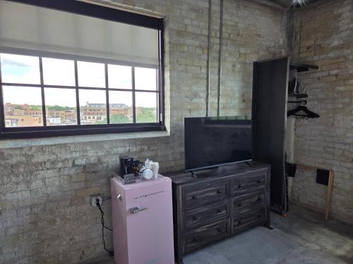 The Mill Hotel - image 12