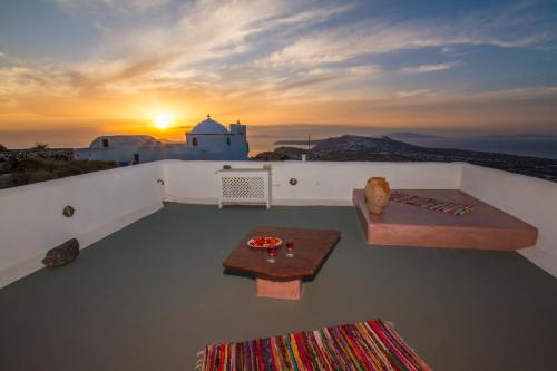  Skyline Villa in Pirgos