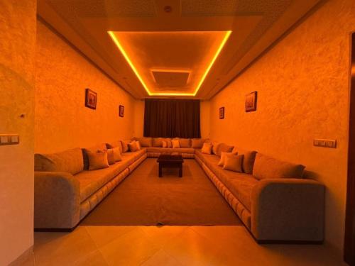 Appartement meublé avec vue sur les montagnes – khách sạn tại Chefchaouen