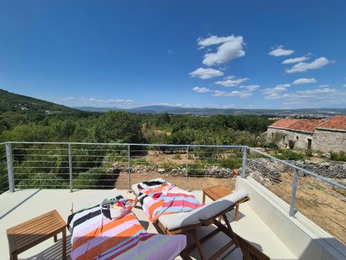 Peldbaseins, Matrix 22 - Vacation Home For Your Private Reset, Near Imotski And Makarska in Podbablje