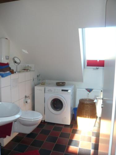 Apartement - kleine Ferienwohnung auf Pferdehof in Much in Much, Deutschland