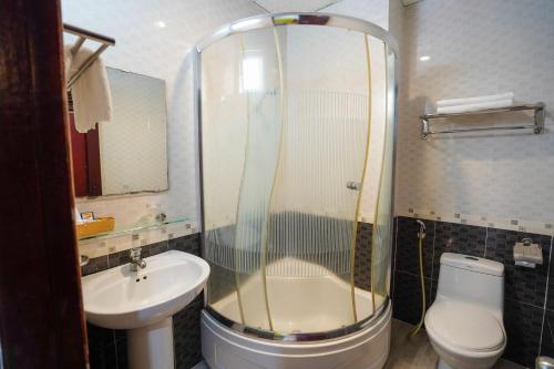 Standard Single Room with Shower image 10