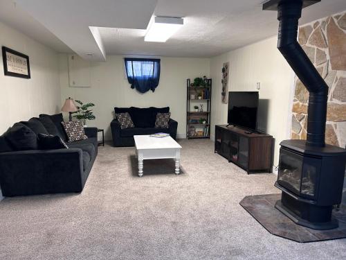 Sunny Days! Room for All and Pet Friendly - Fort Hall, ID