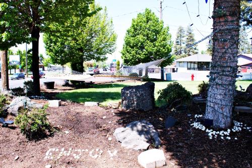 Cascade Lodge - image 38