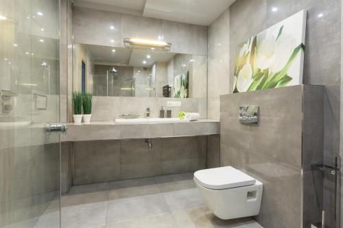 Superior Apartment image 7