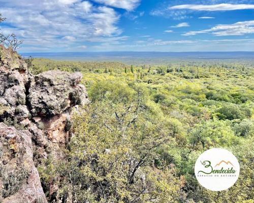 La Bendecida in Loma Bola