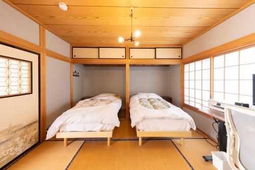 美しい夕日とテラスでのバーベキュー 徒歩で海と温泉へ 温泉券プレゼント 最大12名