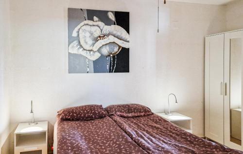 Two-Bedroom Holiday Home image 5