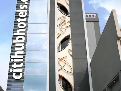 シティハブ ホテル アット アルジュナ