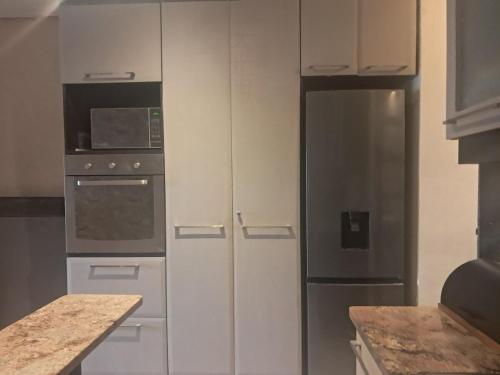 One-Bedroom Apartment image 10