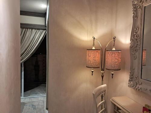 One-Bedroom Apartment image 7