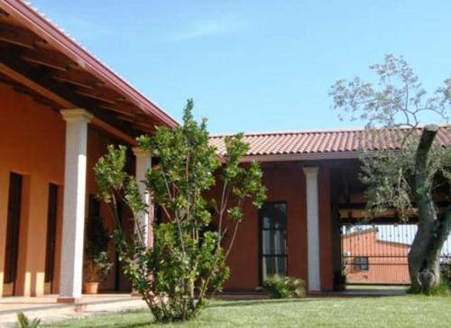 Dārzs, CuccuruAio' B&B 10 minuti da Torregrande in Siamadžiore