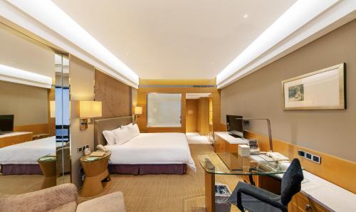 room detail thumbnail 1