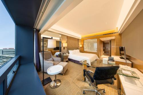 room detail thumbnail 0