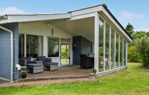 ทัศนียภาพภายนอกโรงแรม, Awesome Home In Tarm With Sauna in สกาเวน