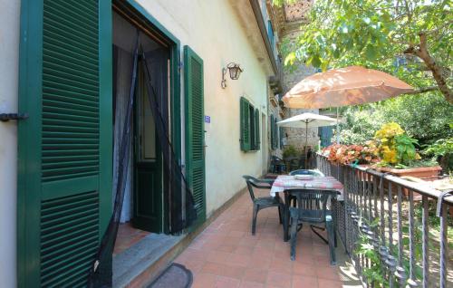 Viesnīcas āriene, 1 Bedroom Beautiful Apartment In Serramezzana in Serramezzana