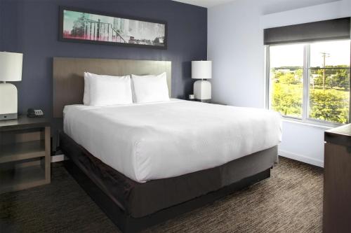 Hyatt House Branchburg - Bridgewater in Branchburg Park, USA