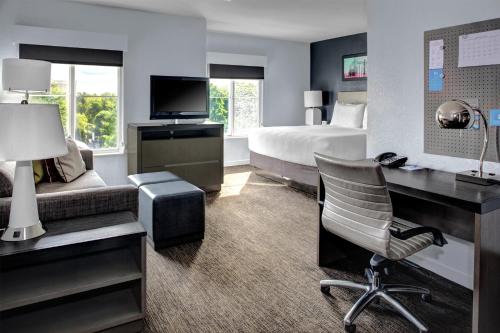 Hyatt House Branchburg - Bridgewater in Branchburg Park, USA