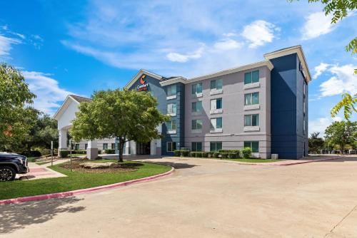 A szálláshely kívülről, Comfort Suites Austin Airport near Austin-Bergstrom nemzetközi repülőtér