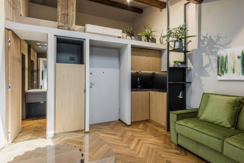 One-Bedroom Apartment image 3