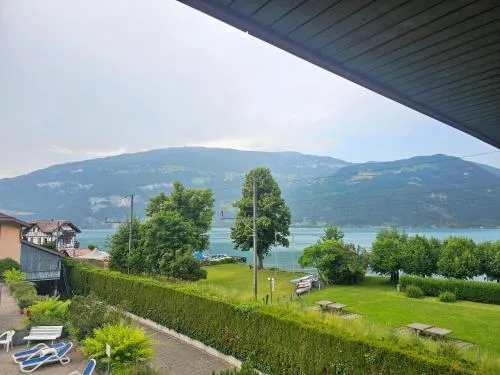 Lake Lodge in Därligen, Schweiz