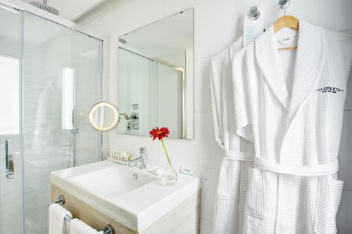 La Goleta Hotel de Mar - Adults Only - image 9