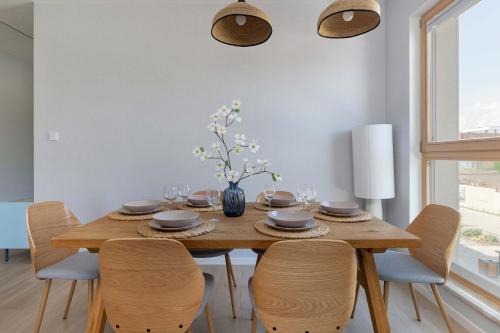 Cơ sở vật chất, Spacious Apartment in Gdańsk with Sauna, Gym, Parking and Desk by Renters Prestige (Spacious Apartment in Gdansk with Sauna, Gym, Parking and Desk by Renters Prestige) in Letnica