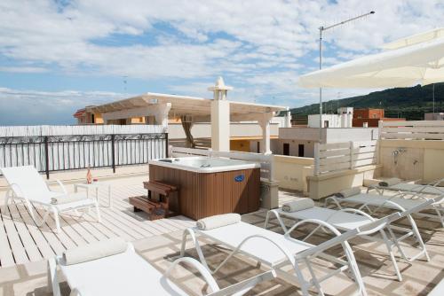 Hot tub, Antica Via Roma B&B E RELAX in Montalbano