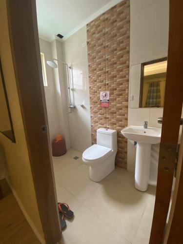 Marrietas Hotel and Restaurant in パトノンゴン